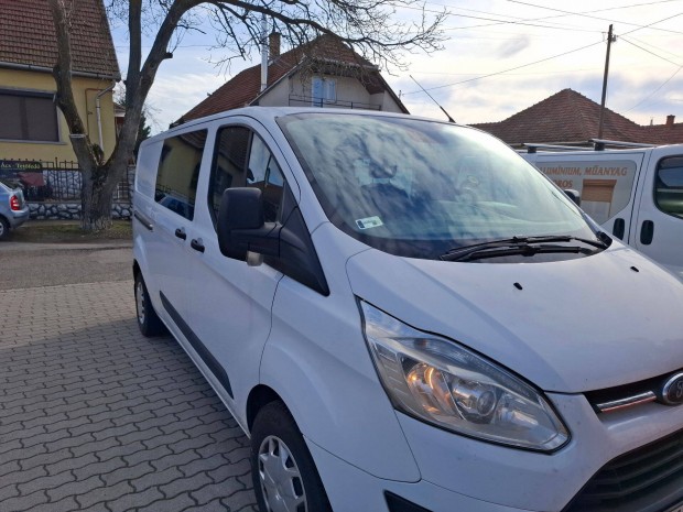 Ford transit elado