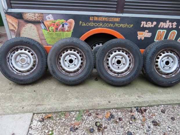 Ford transit felni és gumi, (téli)