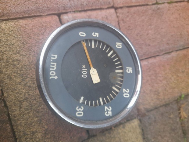 Fordulatszm mr rgi magyar