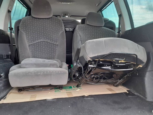 Forgs els Citroen C8, Fiat Ulysse, Lancia Phedra, Peugeot 807