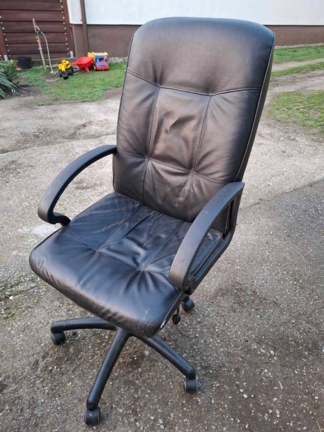 Forg�sz�k,fekete