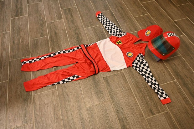 Forma 1-es pilta jelmez fi f1 jelmez 146-152-es