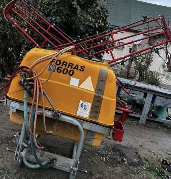 Forrás 600 Szántóföldi permetező