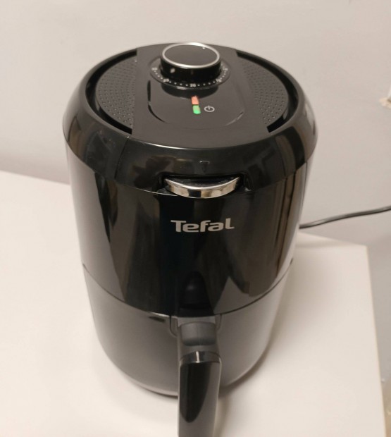 Forrlevegs fritz Tefal 1.6L Easy Fry Compact Ey101815 Fekete
