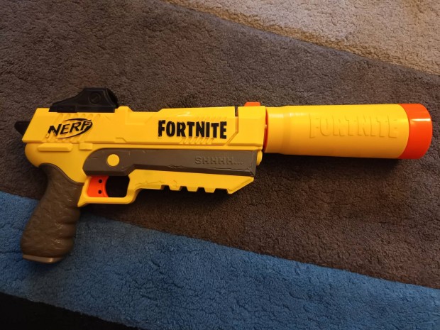 Fortnite Nerf silenced pistol