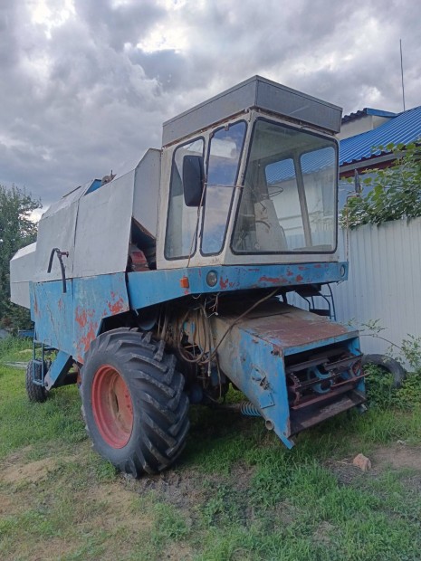 Fortschritt E512 kombjn