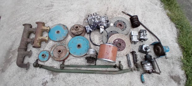 Fortschritt alkatr�sz elad�