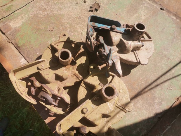 Fortschritt k 442 bálázó kötöző