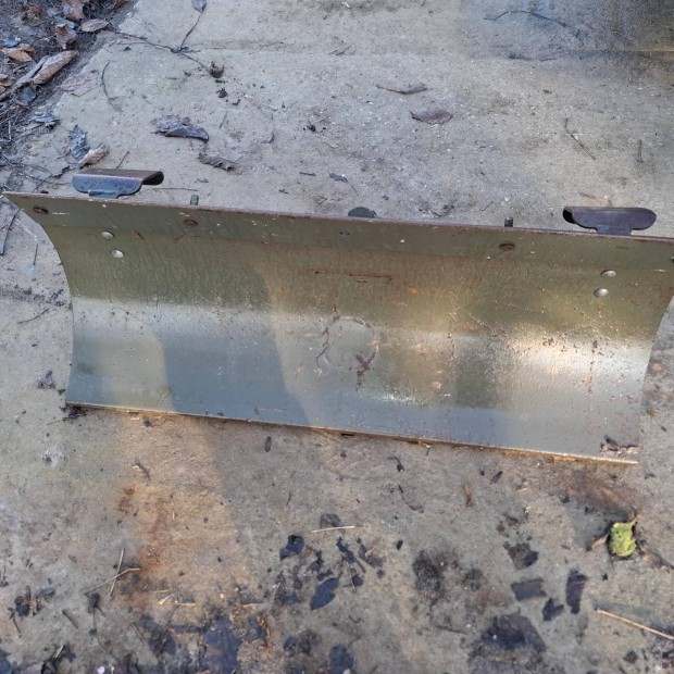 Fortschritt kis traktorhoz val� tol�lap