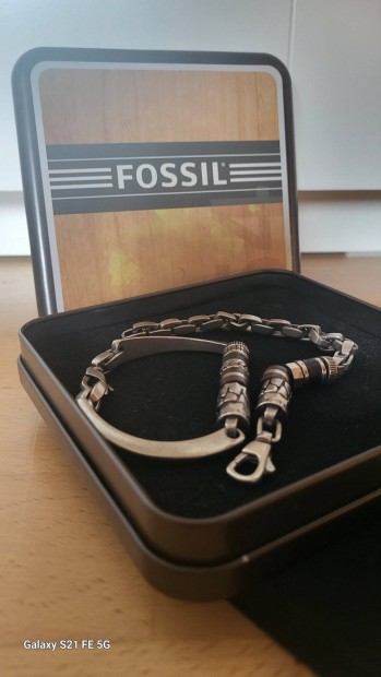 Fossil frfi karkt/ bracelet. 2 db van a dobozban