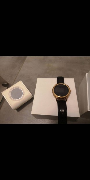 Fossil smart watch okosra