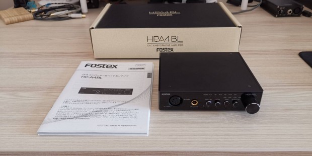 Fostex HP-A4BL dac s fejhallgaterst