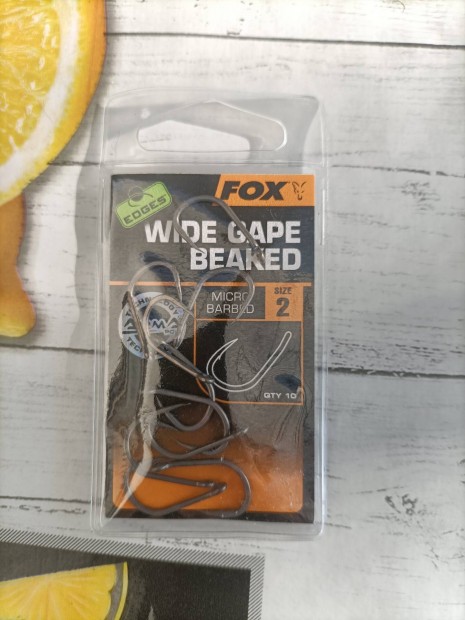 Fox wide gape beaked horog