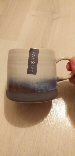 Foxivy kőporcelán bögre