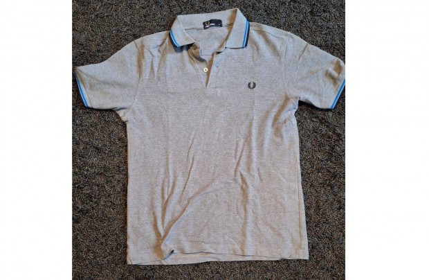 Fred perry galleros ing S-M kozotti meret