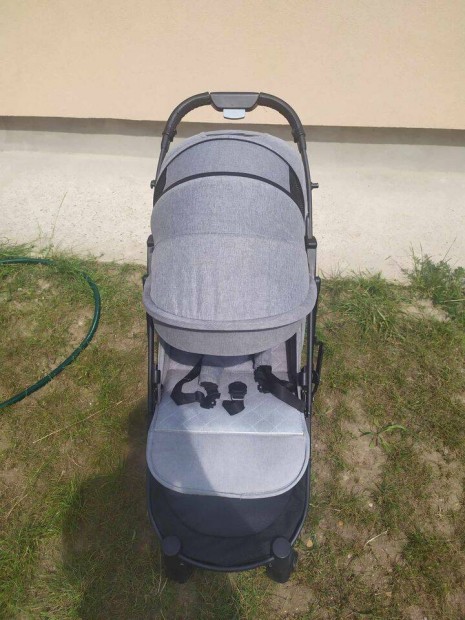 Freeon Diamond multifunkcis babakocsi