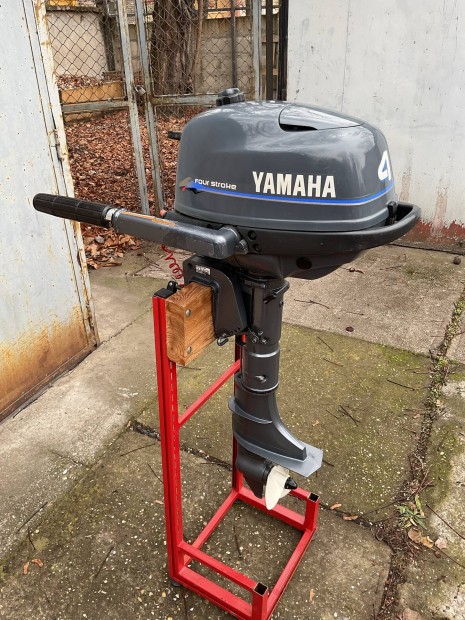 Friss szervíz! Yamaha 4le csónakmotor eladó!