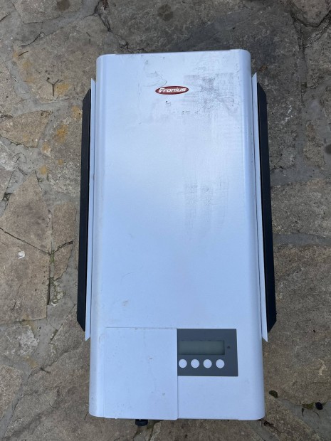 Fronius napelem inverter 