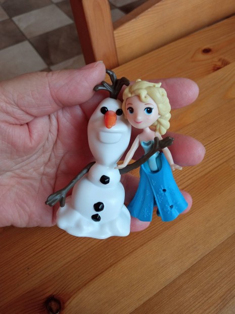 Frozen Elza Eliza mini baba s Olaf egytt