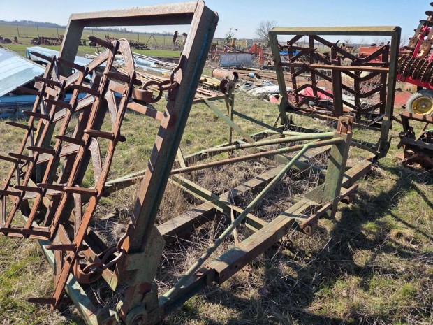 F�gesztett neh�z fogas