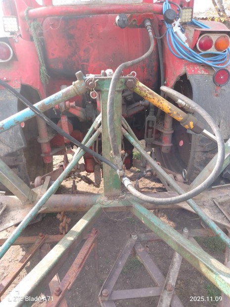 Fggesztett 4 level nehz fogas.