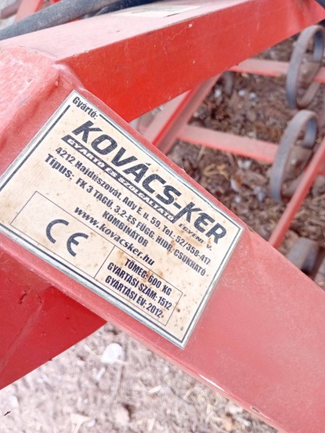 F�ggesztett kombinator