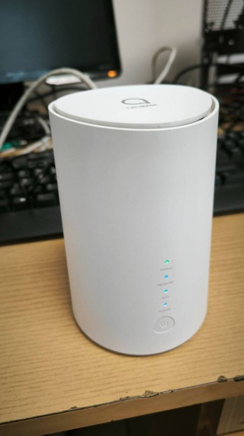 Független Alcatel HH71VM 4G LTE SIM kártyás router 2.4GHz és 5GHz Wifi