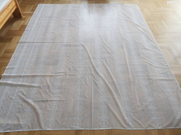 Fggny, fnytereszt, 205 x 250 cm, 2 x 2,5 m