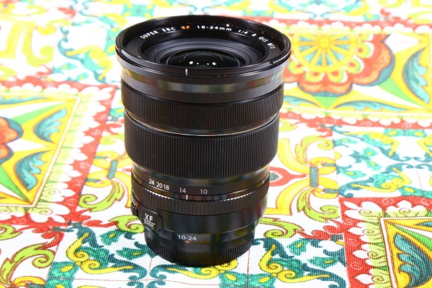 Fuji 10-24mm f4 R Fujinon Fujifilm X EBC xf objektv 