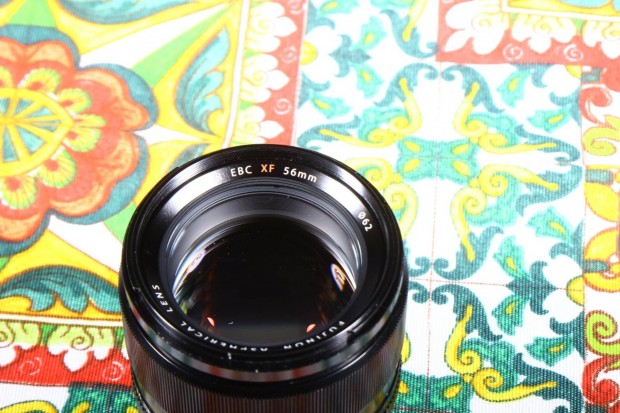 Fuji Fujifilm 1.2 56mm Fujinon ebc xf objektív