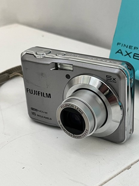 Fuji Fujifilm Finepix AX650 fnykpezgp digitlis kompakt kamera