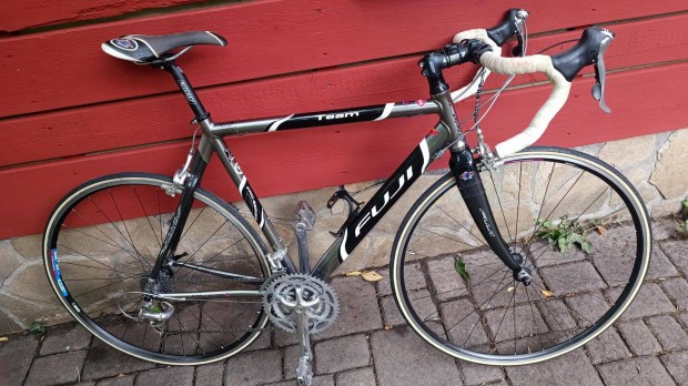 Fuji Team Ultegra - orszgti kerkpr 56 cm