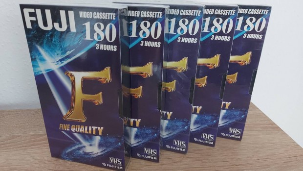 Fuji VHS kazetta FQ E-180 5db j! Bontatlan!