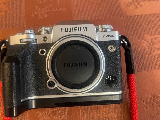 Fuji XT-4 Vz