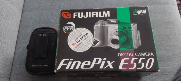 Fujifilm Finepix E-550