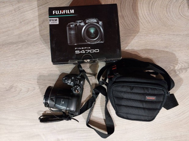 Fujifilm Finepix S4700 Fnykpezgp