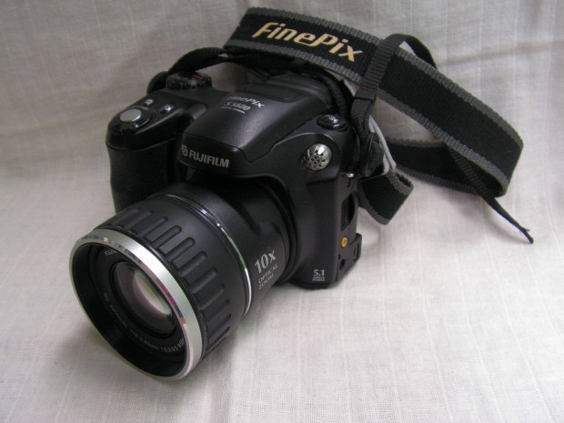 Fujifilm Finepix S 5600 Digitlis fnykpezgp