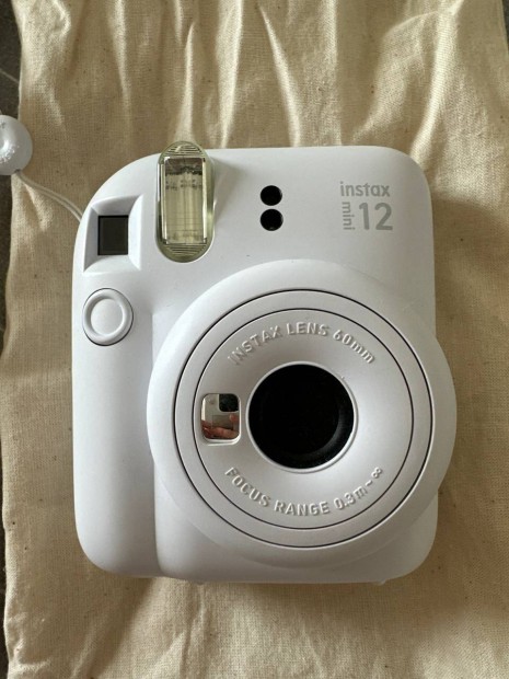 Fujifilm Instax mini 12 Clay White