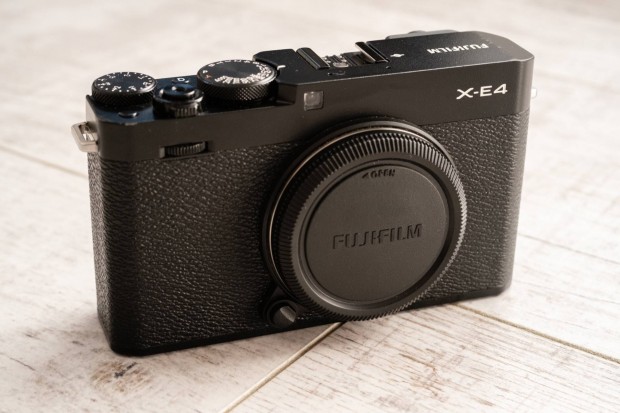 Fujifilm X-E4