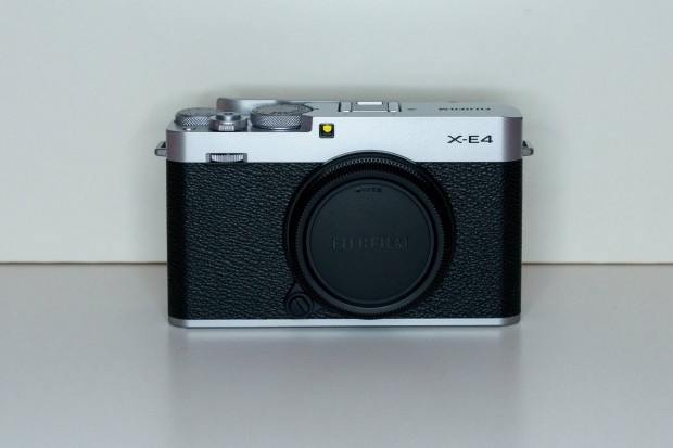 Fujifilm X-E4