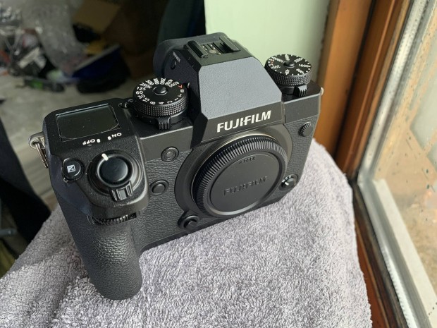 Fujifilm X-H1