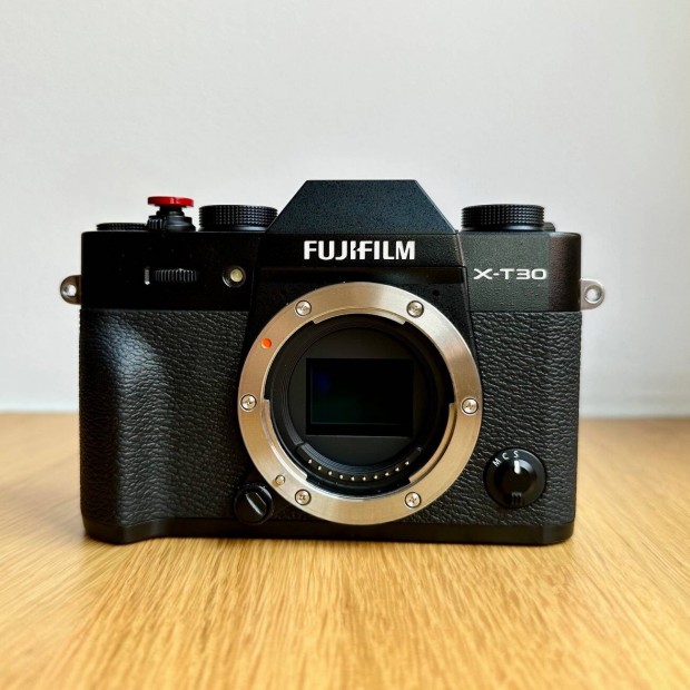 Fujifilm X-T30 II kamera vaz -25%, meg 18 honap garancia!