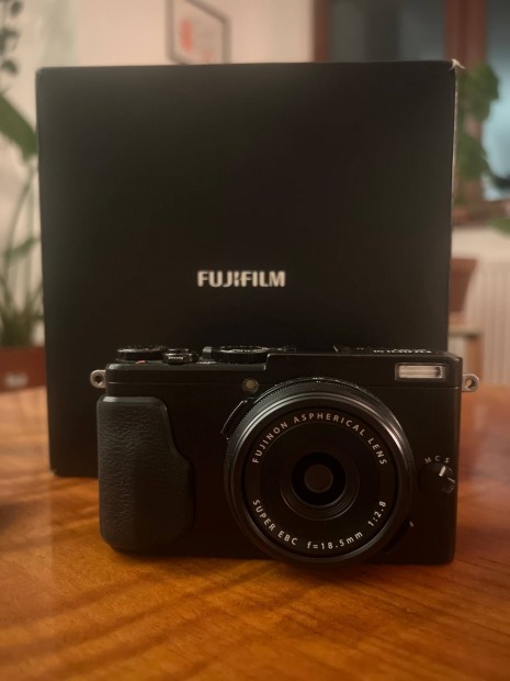 Fujifilm x70