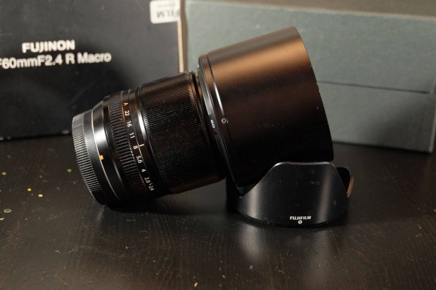 Fujinon Super EBC 60mm f2.4 R Macro