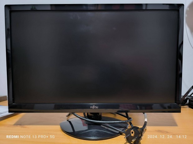 Fujitsu 22"-os monitor