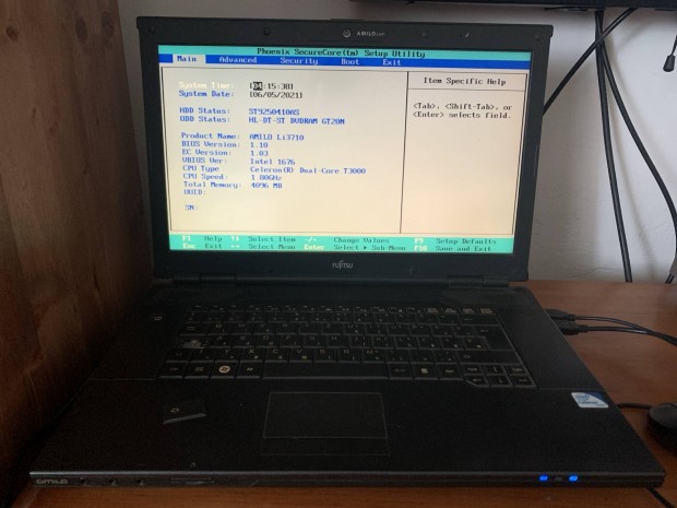 Fujitsu Amilio Li3710 Notenook