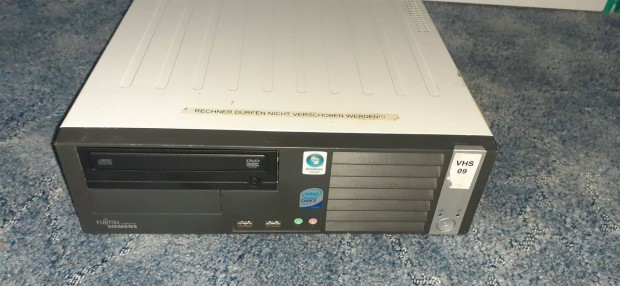 Fujitsu Core2 asztali pc