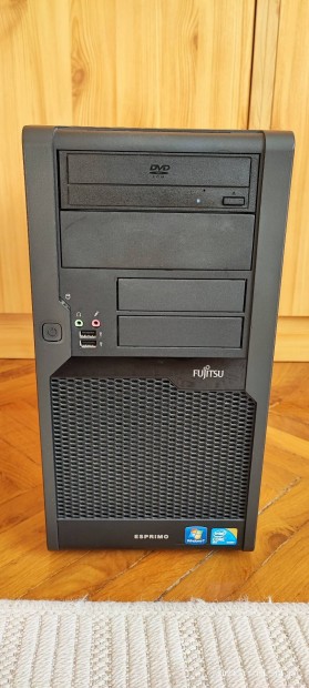 Fujitsu Esprimo P556/E90 core2 q9550 elad.