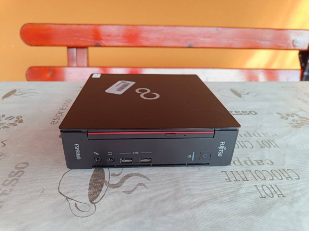 Fujitsu Esprimo Q556/2 Mini PC, i5 7500T, 8GB DDR4, 256GB SSD