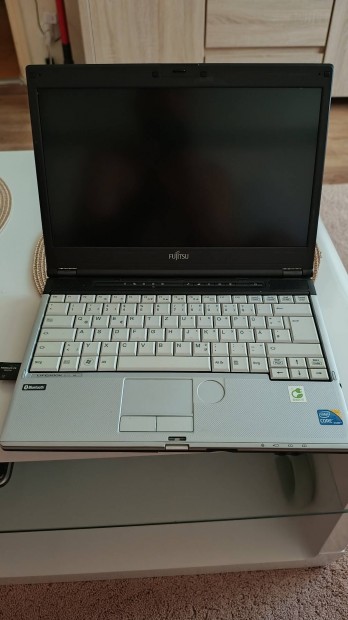 Fujitsu Laptop